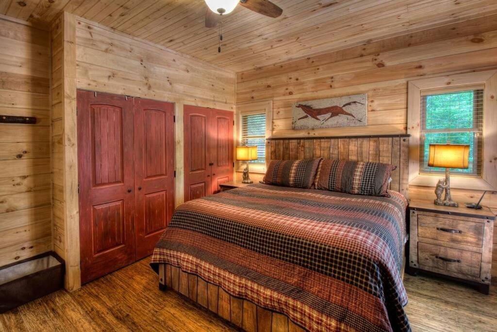 Honeymoon Getaway In Woods Near Noc And Smoky Mtn Rr Villa Bryson City Luaran gambar