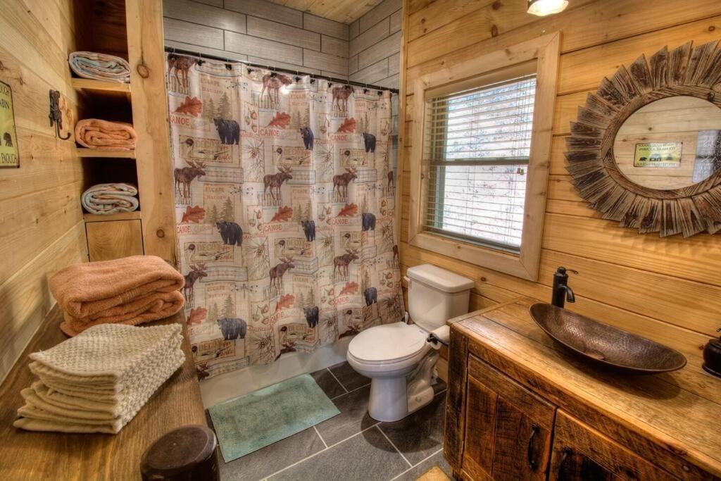 Honeymoon Getaway In Woods Near Noc And Smoky Mtn Rr Villa Bryson City Luaran gambar